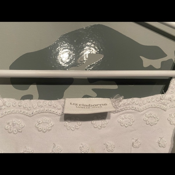 Shirt Sleeved Top - Picture 2 of 2